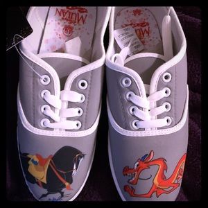 Disney Mulan Mushu and Khan Size 10 Shoes